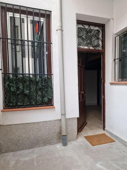 Mediodia Chica Apartamento Tipo Loft En La Latina Apartment Madrid Bagian luar foto