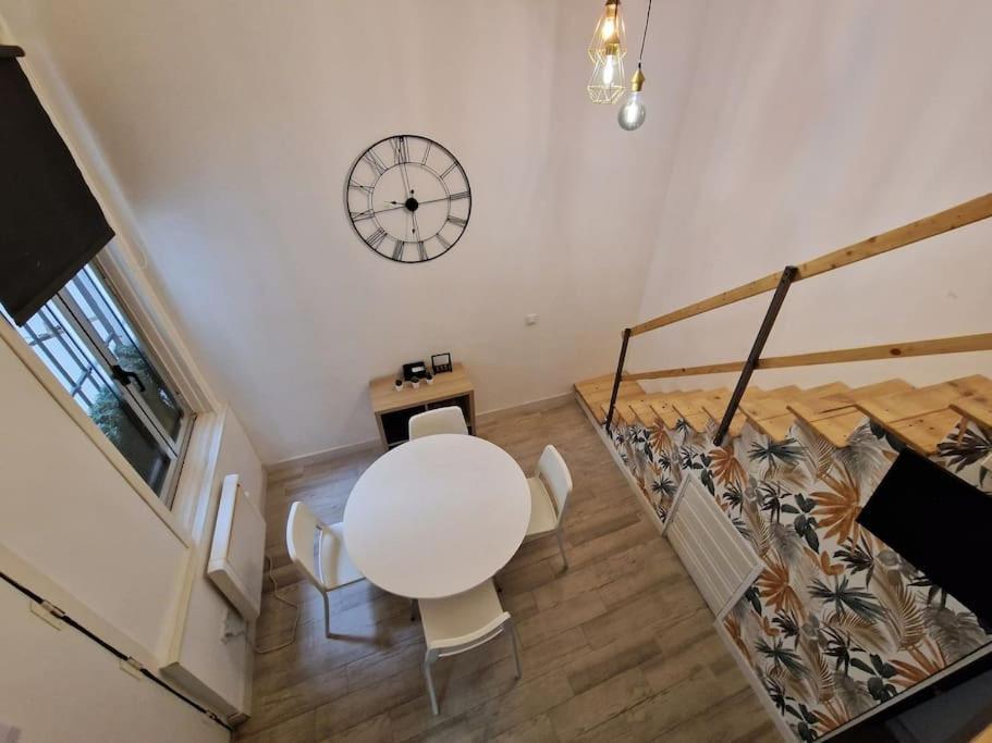 Mediodia Chica Apartamento Tipo Loft En La Latina Apartment Madrid Bagian luar foto