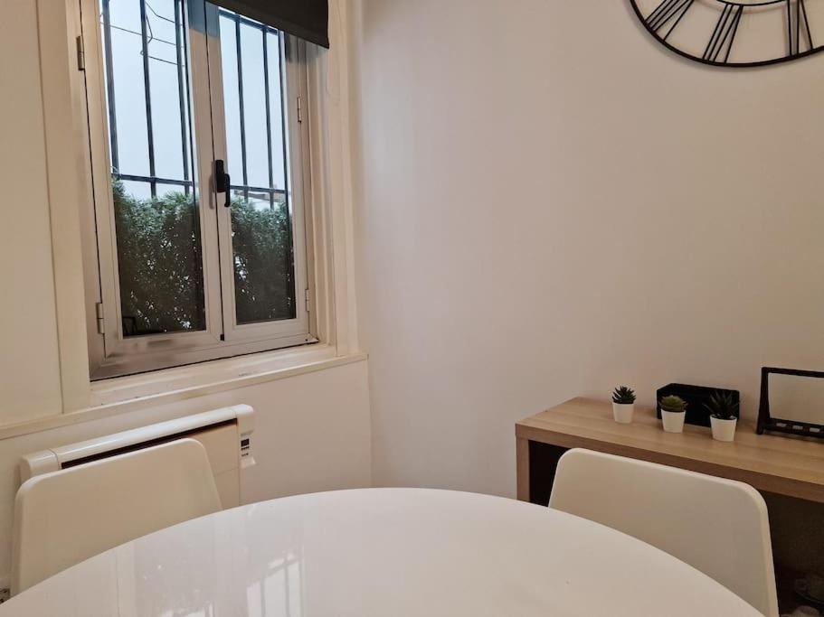 Mediodia Chica Apartamento Tipo Loft En La Latina Apartment Madrid Bagian luar foto